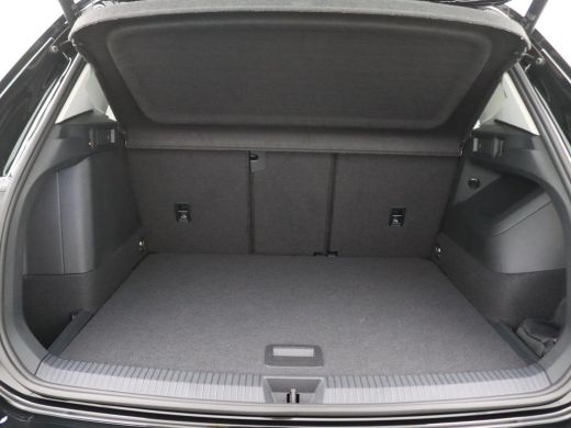 Volkswagen Tiguan 1.5 eHybrid Life Edition Trekhaak, 19" LM Velgen, Side Assist, Elektr. Achterklep, Keyless, Stoel... ActivLease financial lease