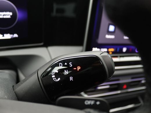 Volkswagen Tiguan 1.5 eHybrid R-Line Edition 272PK DSG Pano-Schuifdak, Leder, Memorystoel, 20" LM Velgen, Trekhaak,... ActivLease financial lease