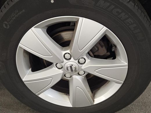 Volvo  XC40 1.5 T2 Momentum Core | LageKM! | LED | Dealer Onderhouden! | KeurigeXC40!! ActivLease financial lease