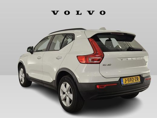 Volvo  XC40 1.5 T2 Momentum Core | LageKM! | LED | Dealer Onderhouden! | KeurigeXC40!! ActivLease financial lease