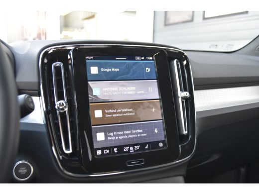 Volvo  XC40 2.0 B4 Plus Dark | HarmanKardon | Trekhaak | Elektrische Stoel met Geheugen | ActivLease financial lease