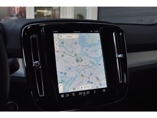 Volvo  XC40 2.0 B4 Plus Dark | HarmanKardon | Trekhaak | Elektrische Stoel met Geheugen | ActivLease financial lease