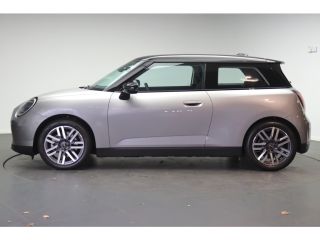 Mini 3-Deurs Cooper E / Classic / Pakket S / 17" Parallel Spoke 2-tone