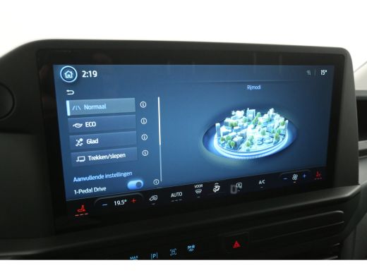 Ford E-Transit Custom 320 L1H1 65 kWh | Nieuw | Elektrisch | Snelladen | Virtual Cockpit | Clima | Camera | 3-Zits | Cr... ActivLease financial lease