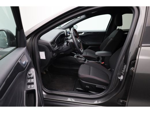 Ford Focus 1.0 EcoBoost Hybrid ST Line Business | Achteruitrijcamera | Audio installatie premium | Cruise co... ActivLease financial lease