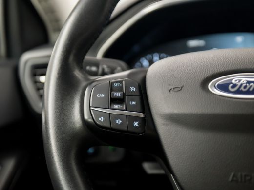 Ford Focus 1.0 EcoBoost Titanium Sport (APPLE CARPLAY, GROOT NAVI, CLIMATE, CAMERA, KEYLESS, LM VELGEN, SPOR... ActivLease financial lease