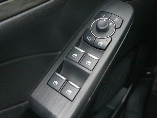 Ford Kuga 2.5 PHEV 243PK Titanium | PANORAMADAK | STOEL+STUUR+VOORRUITVERWAMING | ADAPTIVE CRUISE | 18'' LMV | ActivLease financial lease