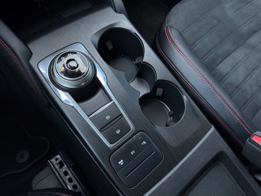 Ford Kuga 2.5 PHEV ST-Line X Panoramadak | El. Trekhaak | LED | Winterpack ActivLease financial lease