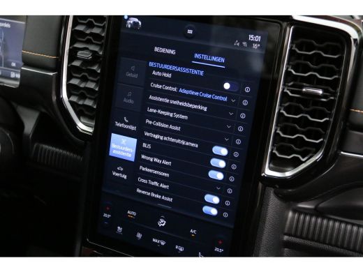 Ford Ranger 2.0 Wildtrak Super Cab EcoBlue | Trekhaak | Camera | Adapt. Cruise | Leer | 360-graden camera ActivLease financial lease