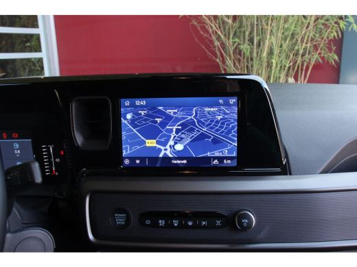 Ford Transit Courier 1.0 EcoBoost Limited Automaat | Camera | Navi | CarPlay | LED | Adaptieve Cruise ActivLease financial lease