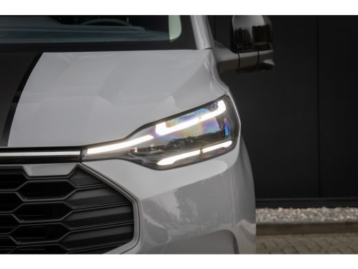 Ford Transit Custom 320 2.5 PHEV L2H1 Sport DC | 6 Zits! | Full options | Wegklapbare trekhaak | Full Matrix LED | Ad... ActivLease financial lease