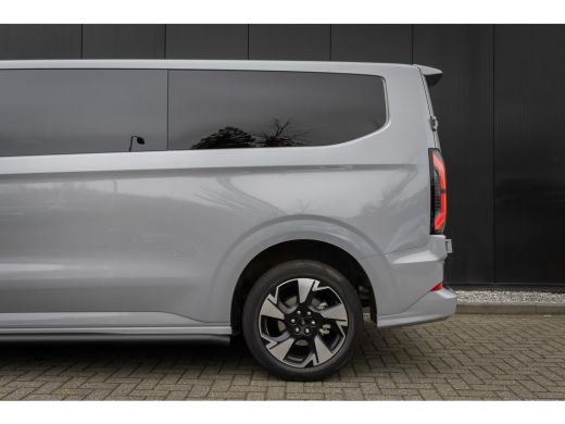 Ford Transit Custom 320 2.5 PHEV L2H1 Sport DC | 6 Zits! | Full options | Wegklapbare trekhaak | Full Matrix LED | Ad... ActivLease financial lease