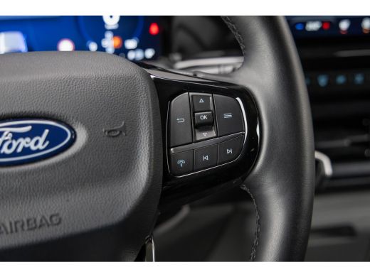 Ford Transit Custom 320 2.5 PHEV L2H1 Sport DC | 6 Zits! | Full options | Wegklapbare trekhaak | Full Matrix LED | Ad... ActivLease financial lease