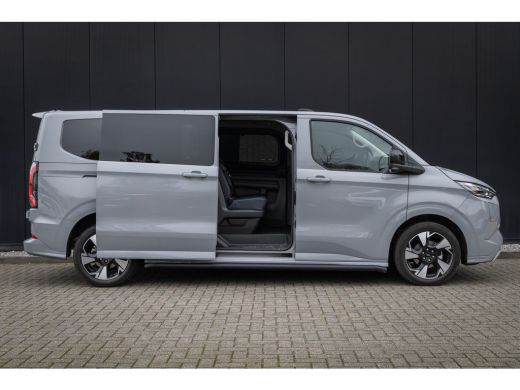 Ford Transit Custom 320 2.5 PHEV L2H1 Sport DC | 6 Zits! | Full options | Wegklapbare trekhaak | Full Matrix LED | Ad... ActivLease financial lease