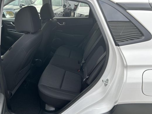 Hyundai Kona 1.6 GDI HEV Comfort | Navigatiesysteem | Achterruitrijcamera | Lichtmetalenvelgen | Parkeersensor... ActivLease financial lease