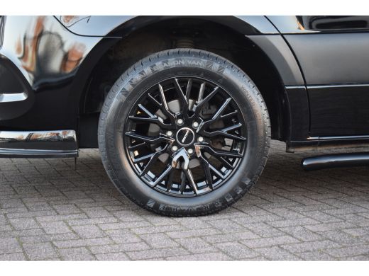 Mercedes-Benz Sprinter 317 1.9 CDI L2H2 RWD | Apple CarPlay | Camera | 18" LM | Side Bars ActivLease financial lease