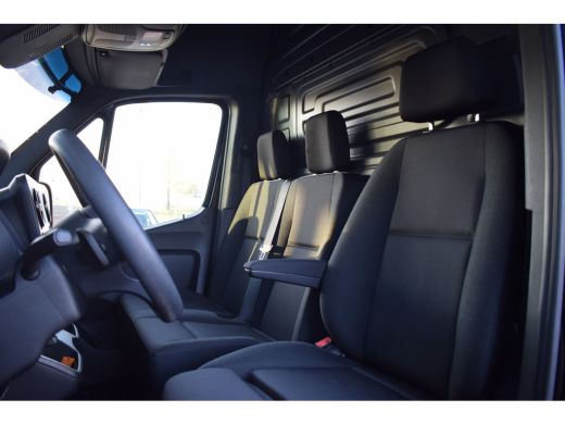 Mercedes-Benz Sprinter 317 1.9 CDI L2H2 RWD | Apple CarPlay | Camera | 18" LM | Side Bars ActivLease financial lease