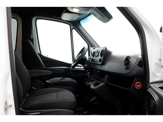 Mercedes-Benz Sprinter 317 CDI 170pk RWD L2H2 D.C. LED/Navi/Camera/Trekhaak 3500kg 03-2021 ActivLease financial lease