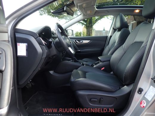 Nissan QASHQAI 1.3 DIG-T TEKNA ACC/KEYLESS/PANODAK/TREKHAAK/360*CAMERA ActivLease financial lease