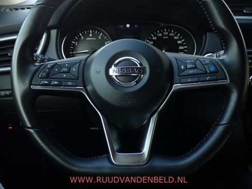 Nissan QASHQAI 1.3 DIG-T TEKNA ACC/KEYLESS/PANODAK/TREKHAAK/360*CAMERA ActivLease financial lease