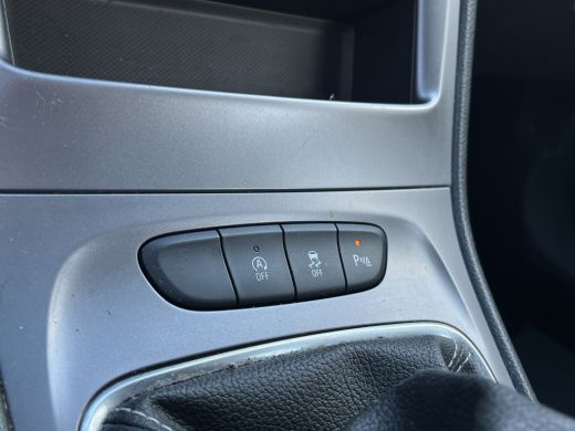 Opel Astra Sports Tourer 1.2 Edition Camera | Climate control | LED | Parkeersensoren voor + Achter | Carpla... ActivLease financial lease