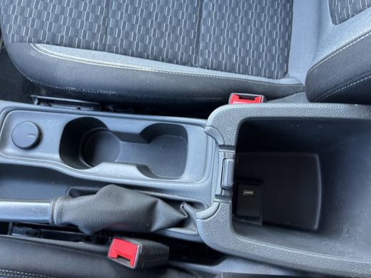 Opel Astra Sports Tourer 1.2 Edition Camera | Climate control | LED | Parkeersensoren voor + Achter | Carpla... ActivLease financial lease