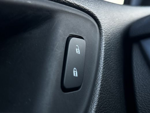 Opel Astra Sports Tourer 1.2 Edition Camera | Climate control | LED | Parkeersensoren voor + Achter | Carpla... ActivLease financial lease