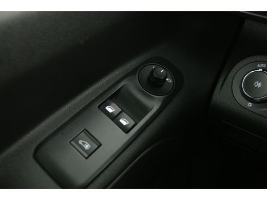 Opel Combo 1.5D L2 | 102PK | Airco | 3-Zits | Cruise | Parkeersens. ActivLease financial lease