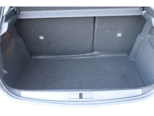 Opel Corsa 1.2 TURBO 100PK 5-DRS EDITION+ / NAVI / AIRCO / LED / PDC / 16" LMV / BLUETOOTH / CRUISECONTROL /... ActivLease financial lease