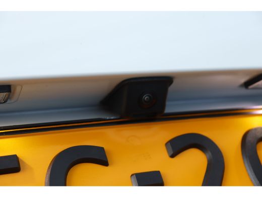 Opel Corsa 1.2 TURBO 100PK 5-DRS ELEGANCE GS-LINE / NAVI / LEDER / CLIMA / LED / PDC / 17" LMV / UNIEK / CAM... ActivLease financial lease