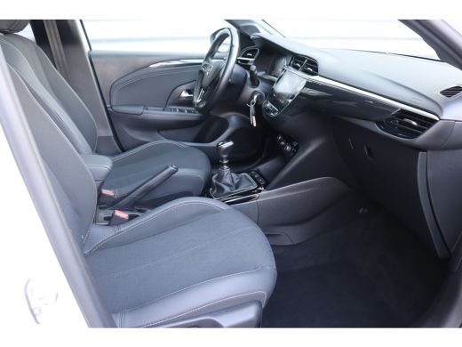 Opel Corsa 1.2 TURBO 100PK 5-DRS ELEGANCE GS-LINE / NAVI / LEDER / CLIMA / LED / PDC / 17" LMV / UNIEK / CAM... ActivLease financial lease