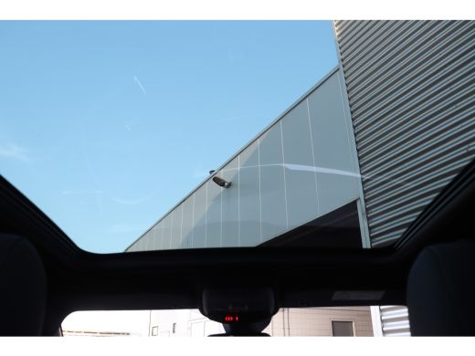 Opel Corsa 1.2 TURBO 100PK 5-DRS ELEGANCE GS-LINE / NAVI / LEDER / CLIMA / LED / PDC / 17" LMV / UNIEK / CAM... ActivLease financial lease