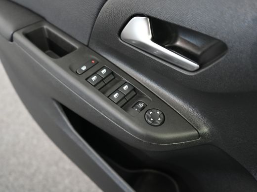 Opel Corsa 1.2 Turbo GS | Achteruitrijcamera | Airco | Apple Carplay/Android Auto|telefoonintegratie premium ActivLease financial lease