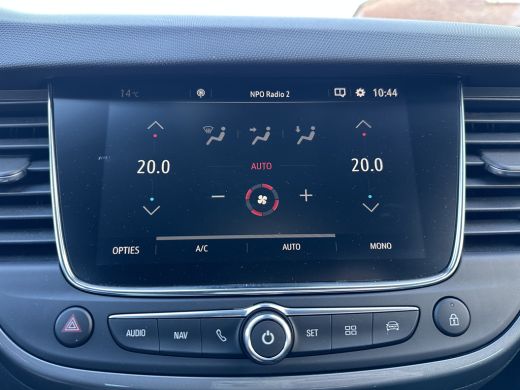 Opel Crossland 1.2 110PK Turbo Elegance | TREKHAAK| AGR-COMFORTSTOEL| NAVIGATIE| CAMERA| PARKEERSENSOREN V+A| CR... ActivLease financial lease