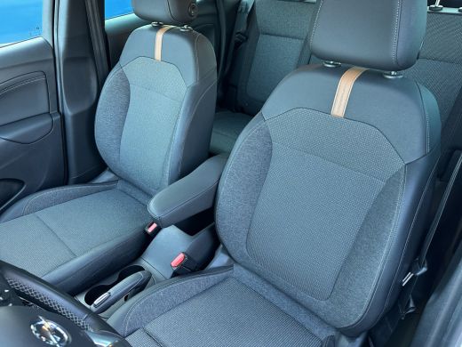 Opel Crossland 1.2 110PK Turbo Elegance | TREKHAAK| AGR-COMFORTSTOEL| NAVIGATIE| CAMERA| PARKEERSENSOREN V+A| CR... ActivLease financial lease