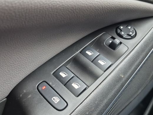 Opel Crossland X 1.2 Turbo Innovation Full map navigatie | LED | Carplay/android auto | Parkeersensoren | ActivLease financial lease