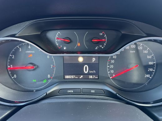 Opel Grandland X 1.2 130PK Turbo Business Executive AUTOMAAT | TREKHAAK| AGR-COMFORTSTOELEN| NAVIGATIE| CAMERA| PA... ActivLease financial lease