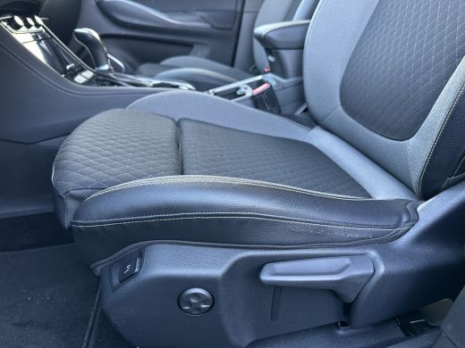 Opel Grandland X 1.2 130PK Turbo Business Executive AUTOMAAT | TREKHAAK| AGR-COMFORTSTOELEN| NAVIGATIE| CAMERA| PA... ActivLease financial lease