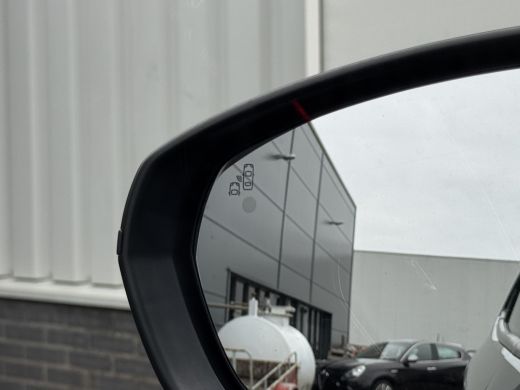 Opel Grandland X 1.2 Turbo Innovation 130 PK AUT | Achteruitrijcamera | Apple Carplay/Android Auto | NAVI | Electr... ActivLease financial lease