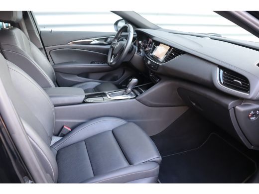 Opel Insignia Grand Sport 1.5 TURBO 165PK INNOVATION+ OPC-LINE AUTOMAAT / NAVI / LEDER / CLIMA / LED / AGR / PD... ActivLease financial lease