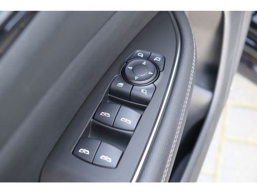 Opel Insignia Grand Sport 1.5 TURBO 165PK INNOVATION+ OPC-LINE AUTOMAAT / NAVI / LEDER / CLIMA / LED / AGR / PD... ActivLease financial lease