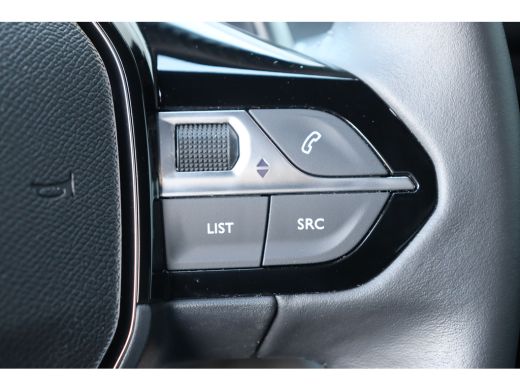 Peugeot 2008 1.2 HYBRID 136PK ALLURE AUTOMAAT / NAVI / LEDER / CLIMA / LED / PDC / 17" LMV / CRUISECONTROL / 1... ActivLease financial lease