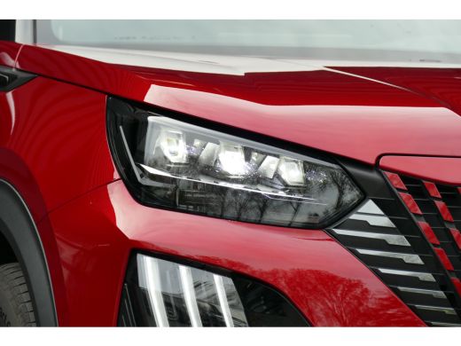 Peugeot 2008 1.2 HYBRID 136PK GT AUTOMAAT / NAVI / CLIMA / PDC / 17"LMV / CAMERA / KEYLESS / FULL-LED / BLUETO... ActivLease financial lease