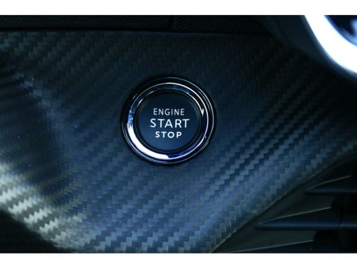 Peugeot 2008 1.2 HYBRID 136PK GT AUTOMAAT / NAVI / CLIMA / PDC / 17"LMV / CAMERA / KEYLESS / FULL-LED / BLUETO... ActivLease financial lease