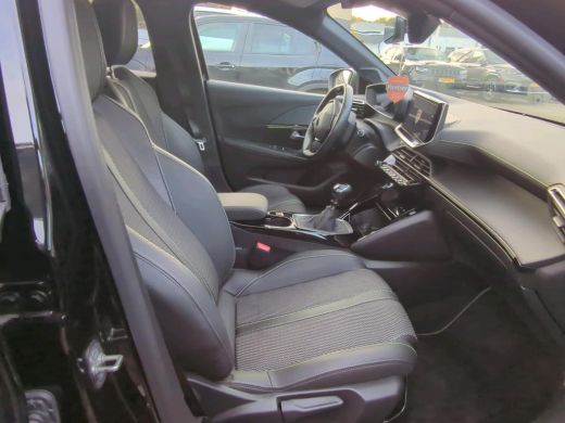 Peugeot 208 1.2 PureTech 100 GT | Navi by app | Apple carplay | Camera | LED verlichting | Nieuw model | ActivLease financial lease