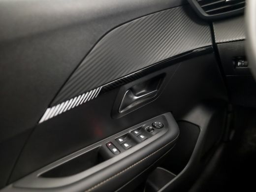 Peugeot 208 Hybrid 100 e-DCS6 Allure Sport Automaat (FACELIFT, VIRTUAL COCKPIT, APPLE CARPLAY, GROOT NAVI, ST... ActivLease financial lease