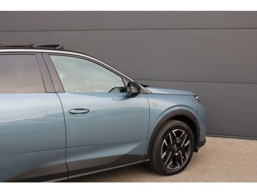 Peugeot 3008 1.2 Hybrid 136 GT | Automaat | Navigatie | Camera | Panorama/schuifdak | Lederen bekleding | ActivLease financial lease