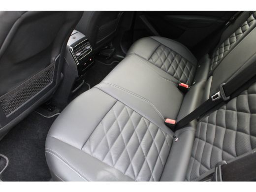 Peugeot 3008 1.2 Hybrid 136 GT | Automaat | Navigatie | Camera | Panorama/schuifdak | Lederen bekleding | ActivLease financial lease