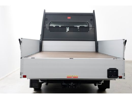 Peugeot Boxer 2.2 BlueHDi 140pk D.C. Open Laadbak Trekhaak 3000kg BPM-Vrij 11-2024 ActivLease financial lease