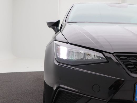 Seat Ibiza 1.0 EcoTSi 4.OH! Edition | Digitaal Dashboard | Stoelverwarming | CarPlay | Parkeersensoren | LED... ActivLease financial lease